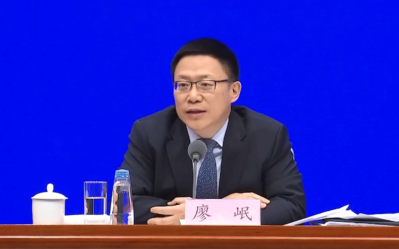 【#中方就耶伦访华答记者问#】中央财办副主任、财政部副部长廖岷就美财政部部长耶伦