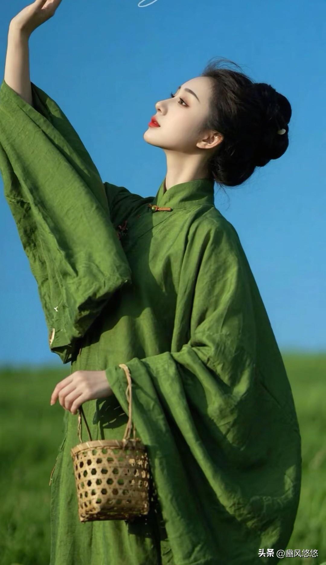 绿源，宛如大自然隐匿的宝藏泉眼，持续不断地喷涌出自然、生机与希望。

绿韵，是大