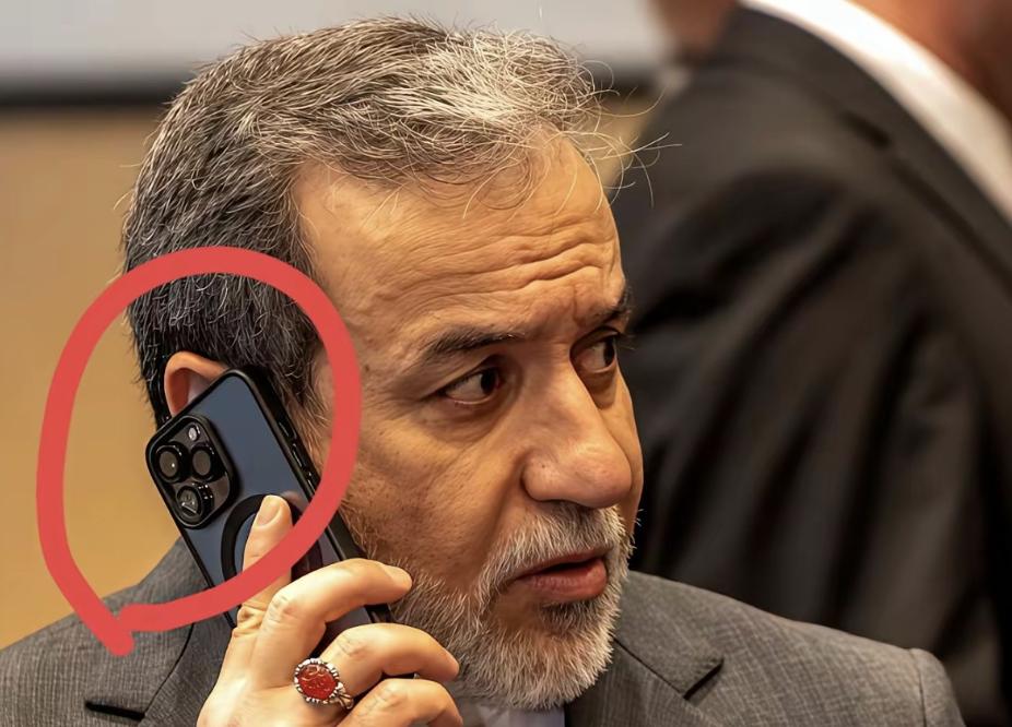 有些不对劲，当哈梅内伊遇刺之后，伊朗外交部长阿格拉齐还使用苹果手机，这里面可太有