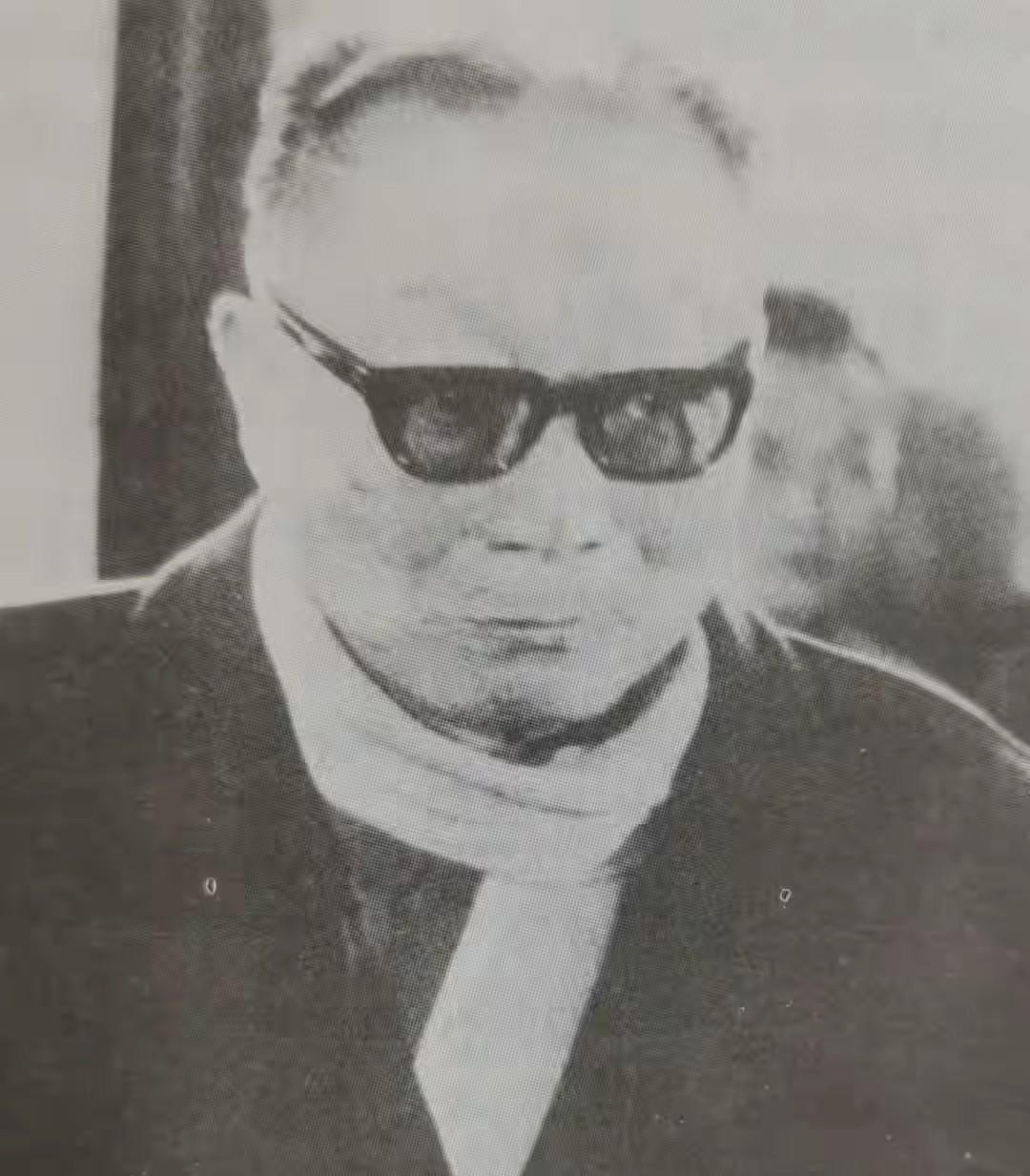 长征真正的生死绝战！聂荣臻坦言：此战若败，中国革命或将彻底覆灭
 
长征中有些战