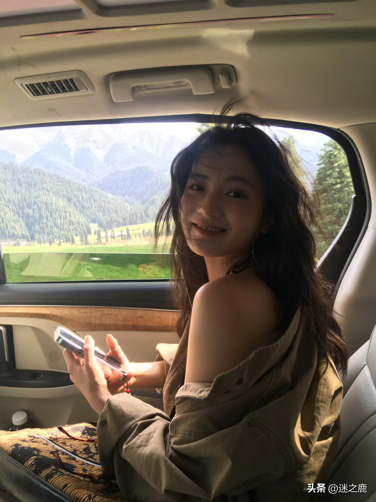 张雅钦分享出游照，太美了