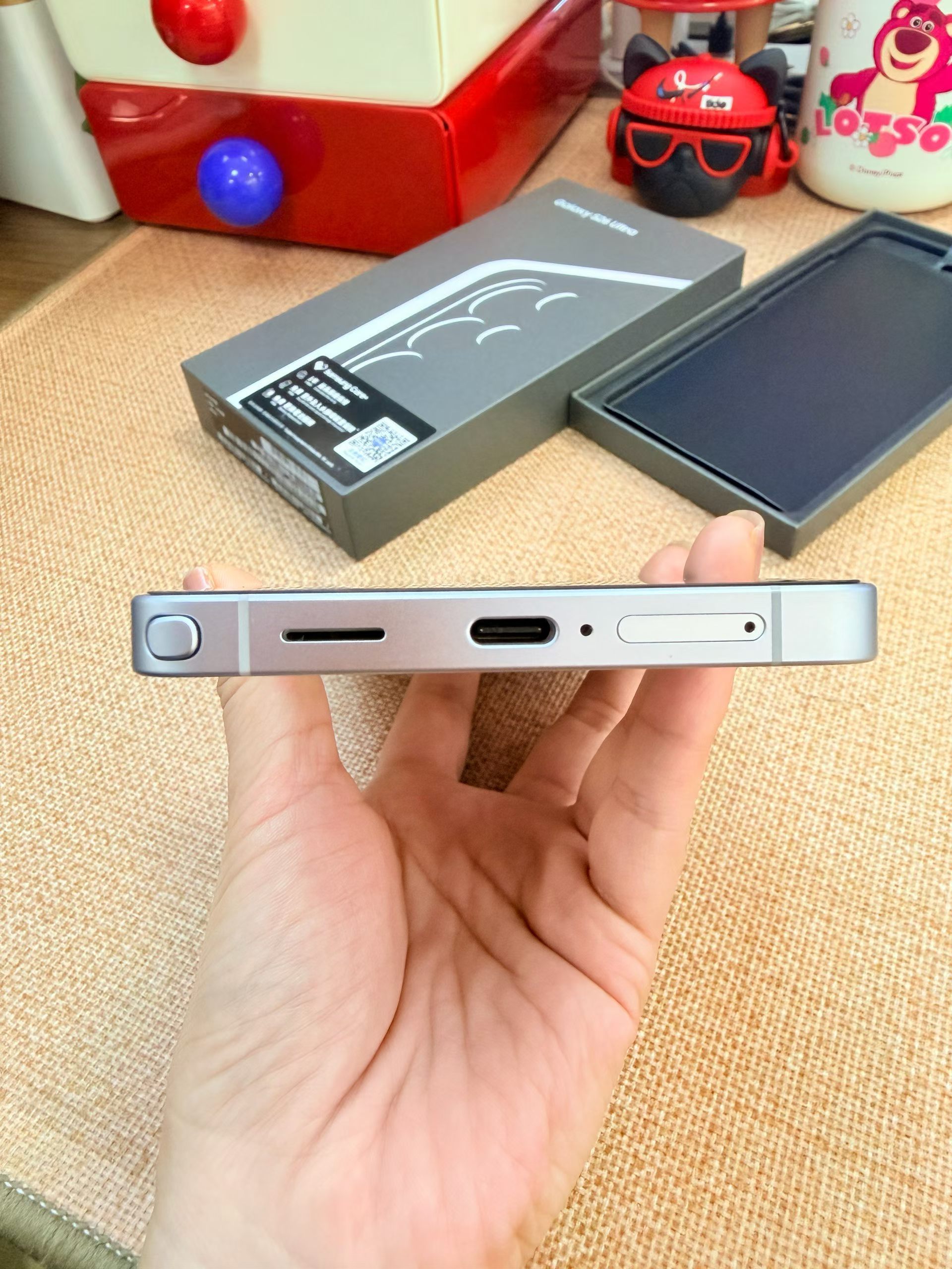 精品二手机三星S26 Ultra 12+512G白港版原装机，8月26日激活，9