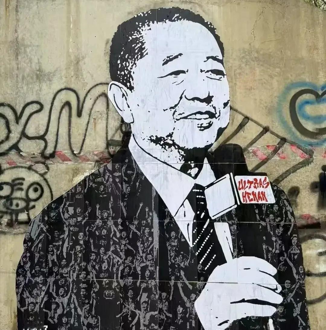 底线何在？与成都比赛结束之后，河南俱乐部前董事长胡葆森画像被破坏！

昨天晚上，