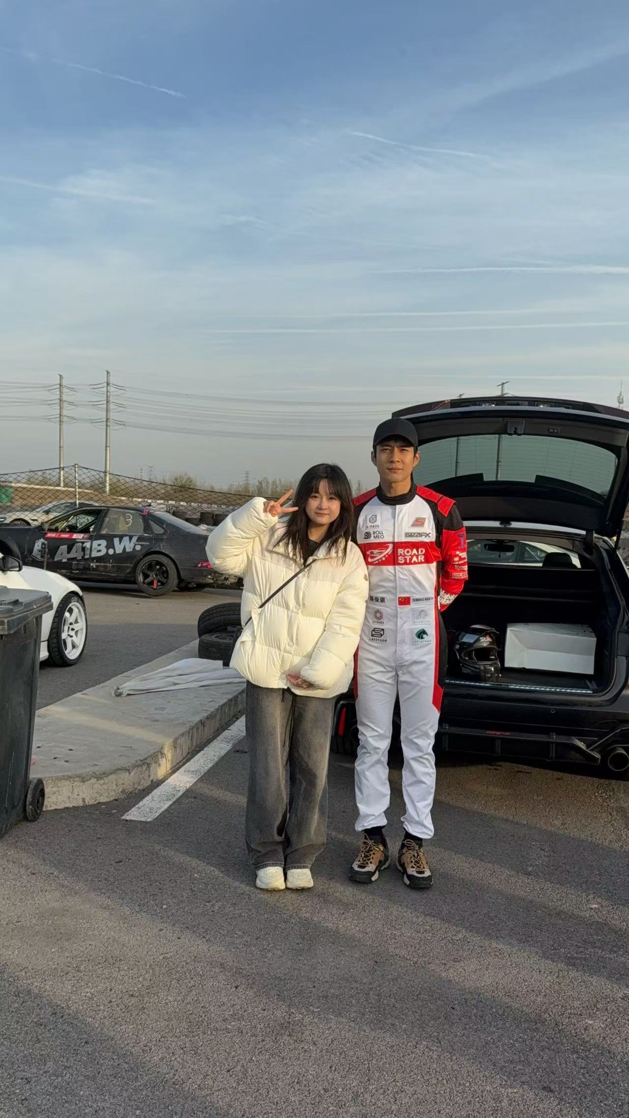 博主评韩东君真人反差最大  博主说韩东君一点大明星的架子都没有  博主评反差感明