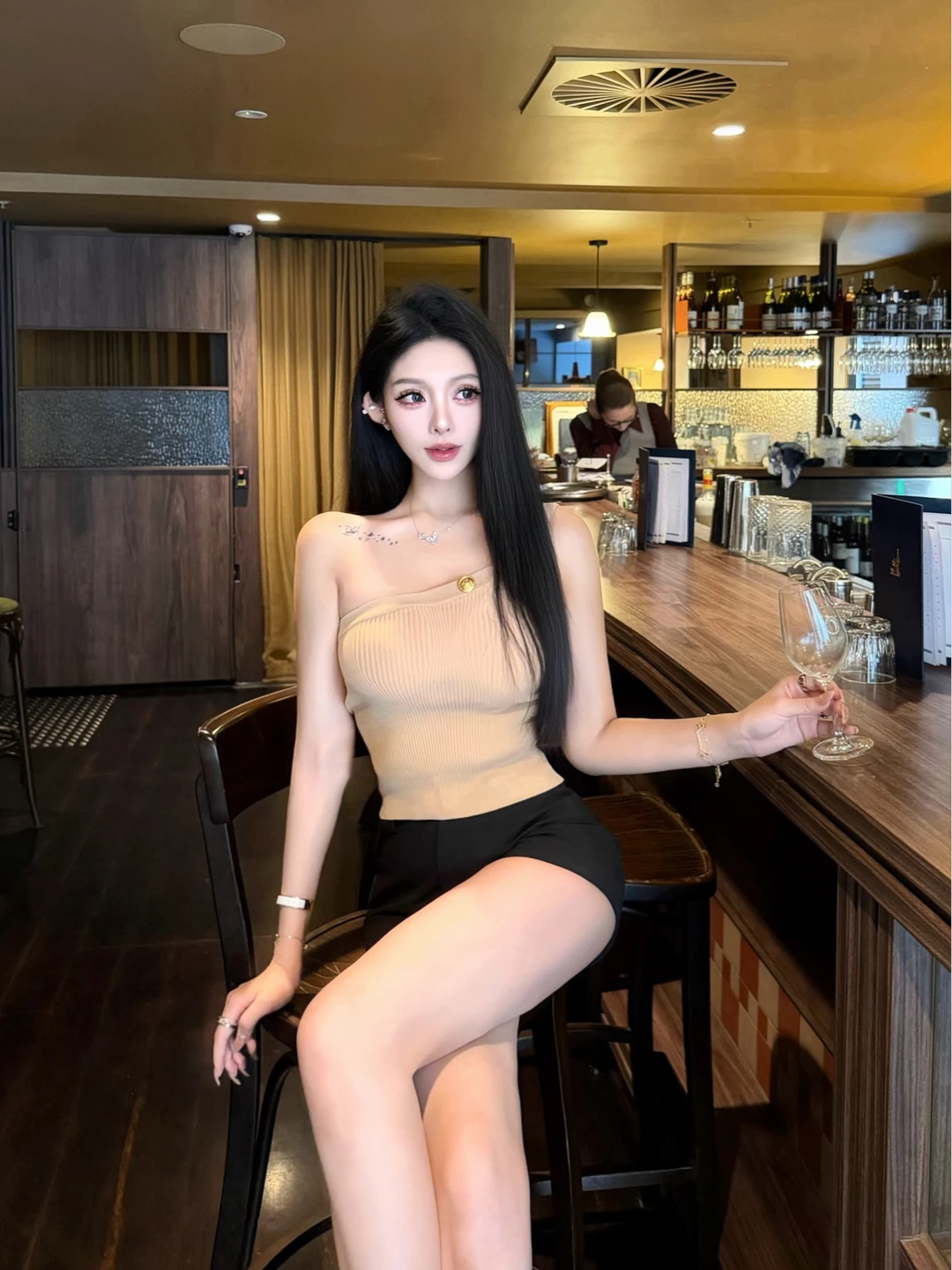 ‧₊˚ 🍯⋅♡ 🐝༘⋆