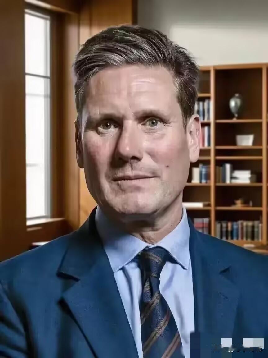 斯塔默位子暂时保住了！
5月18日，针对英国首相斯塔默是否会下台的猜测，英国副首
