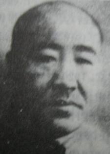 抗战胜利后，蒋介石邀请已经当了汉奸的庞炳勋前往南京担任要职，庞炳勋虽然知道自己不
