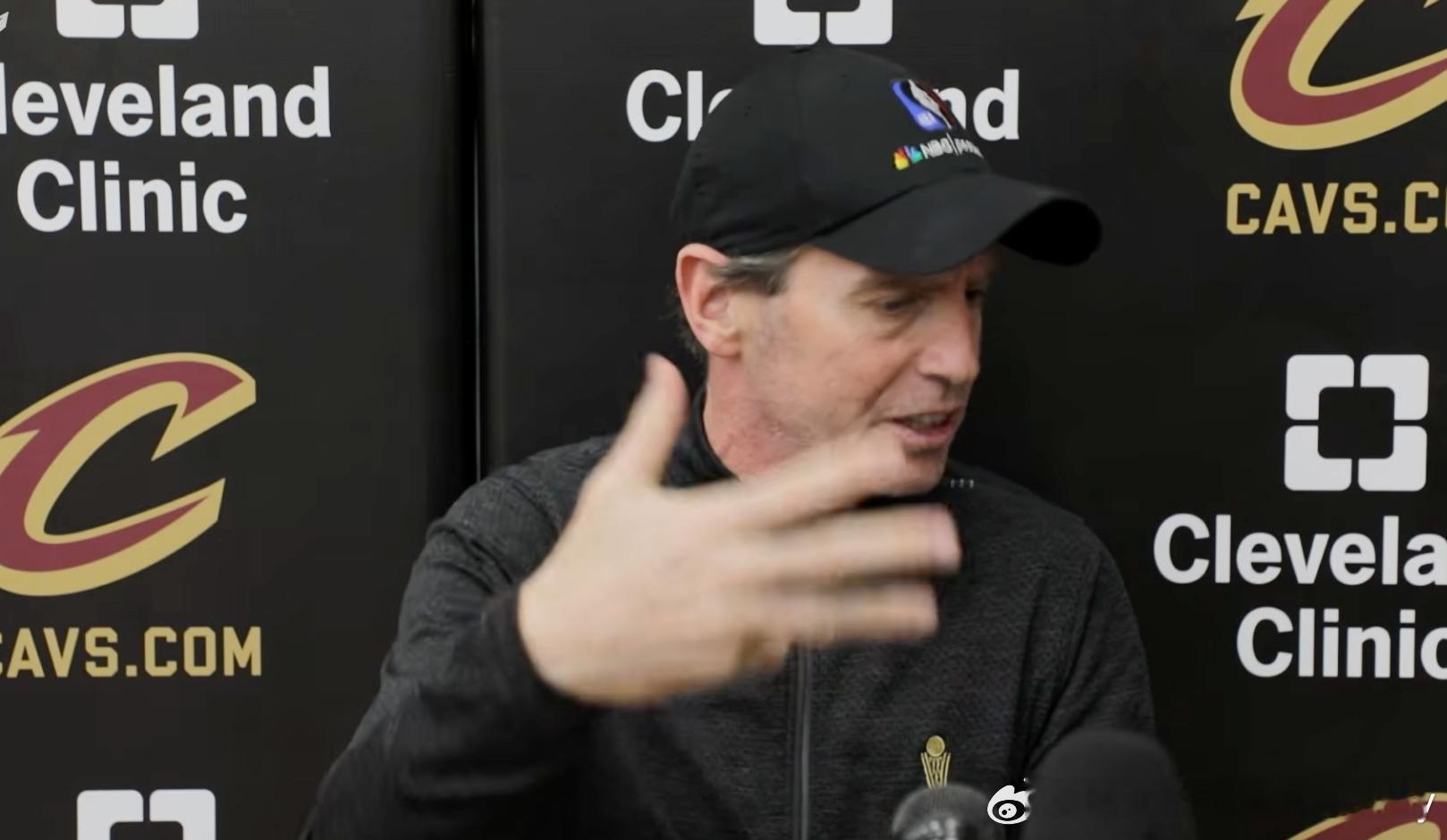 阿特金森：“对方不让我们轻松传球给大个子，所以我们最近一直在打外线小个子之间的配