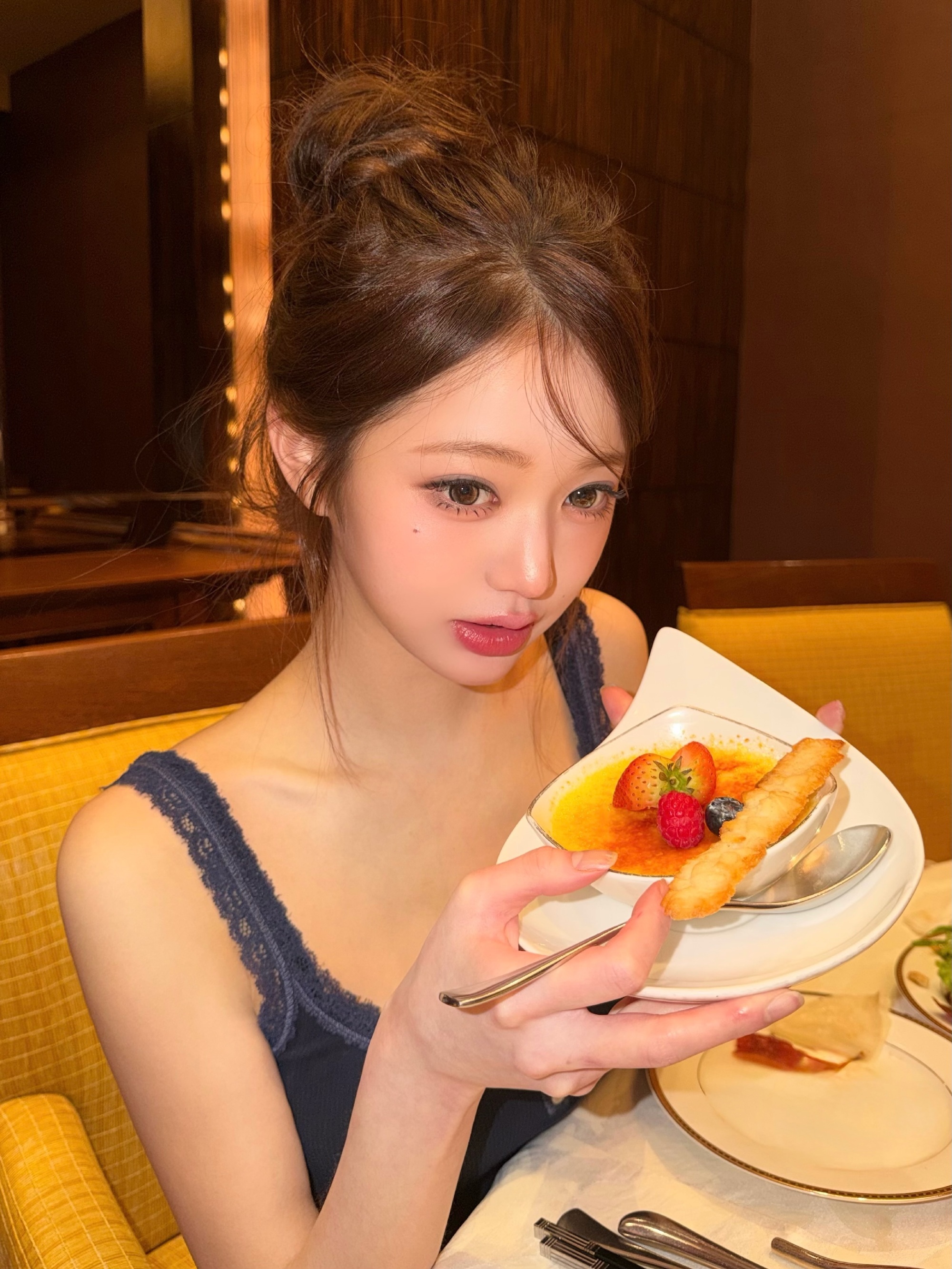 烤鸭大王张元英晒烤鸭吃播 ｜张元英ins晒吃烤鸭
