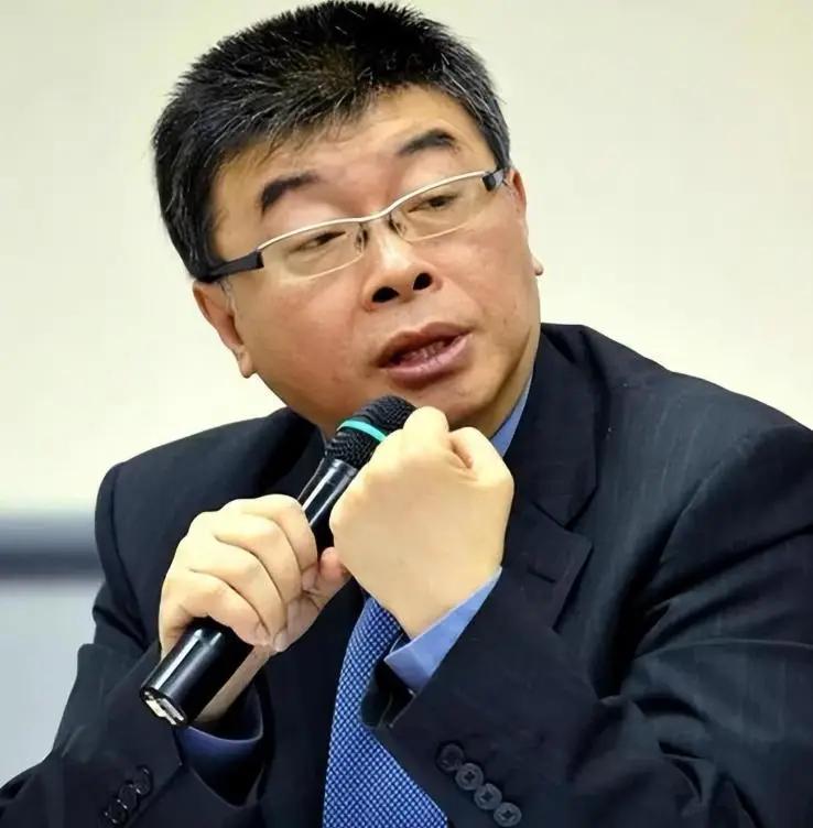 解决台湾问题又有了新的思路，既不与你搞和平谈判，也不直接武力统一，而是让台湾台独