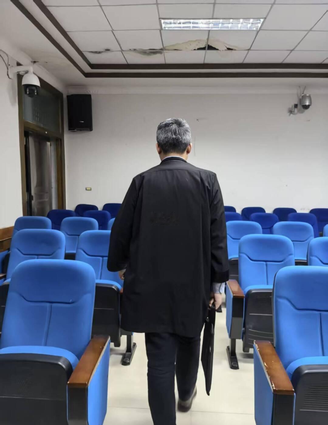 匹夫无罪，怀璧其罪
一个人本来没有罪，当时当你身上承载过多的利益、资源和价值的时