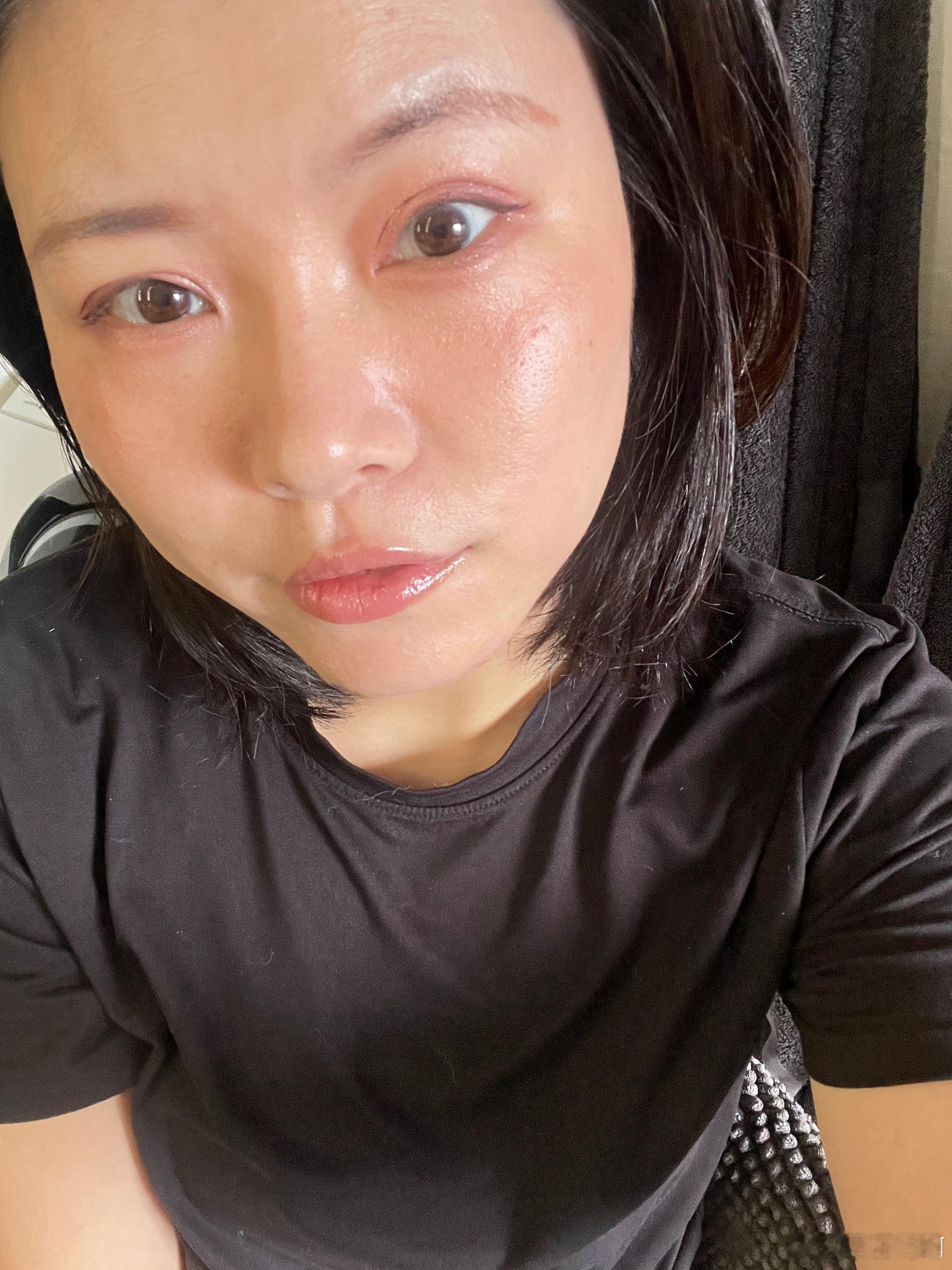 据说脸颊有肉，聚财 