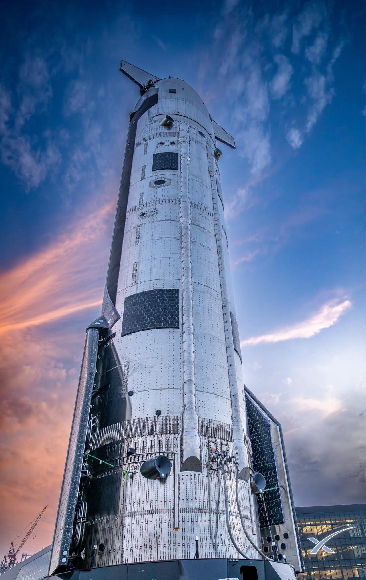 星舰不锈钢焊接的艺术 ＃SpaceX