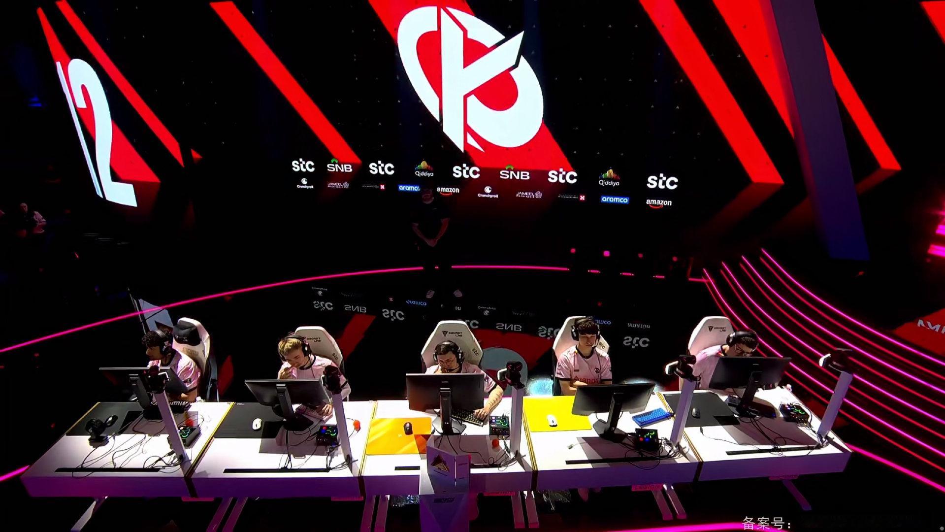 无畏契约电竞世界杯 无畏契约竞燃时刻 BLG连拿两分，逼出了KC的暂停，但还是在