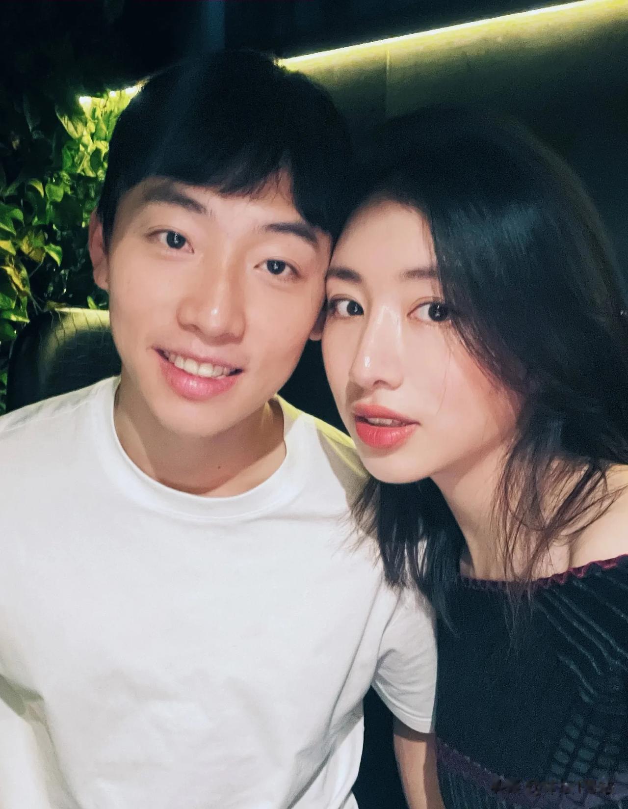 1米58奥运冠军邹凯，娶到了1米63的女神周捷，婚后，媒体爆出了邹凯和女粉丝搞暧