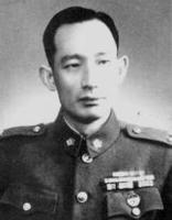 1950年，文强在功德林监狱中拒写悔过书，还放话：“毛泽东是我表哥，朱德是我上级