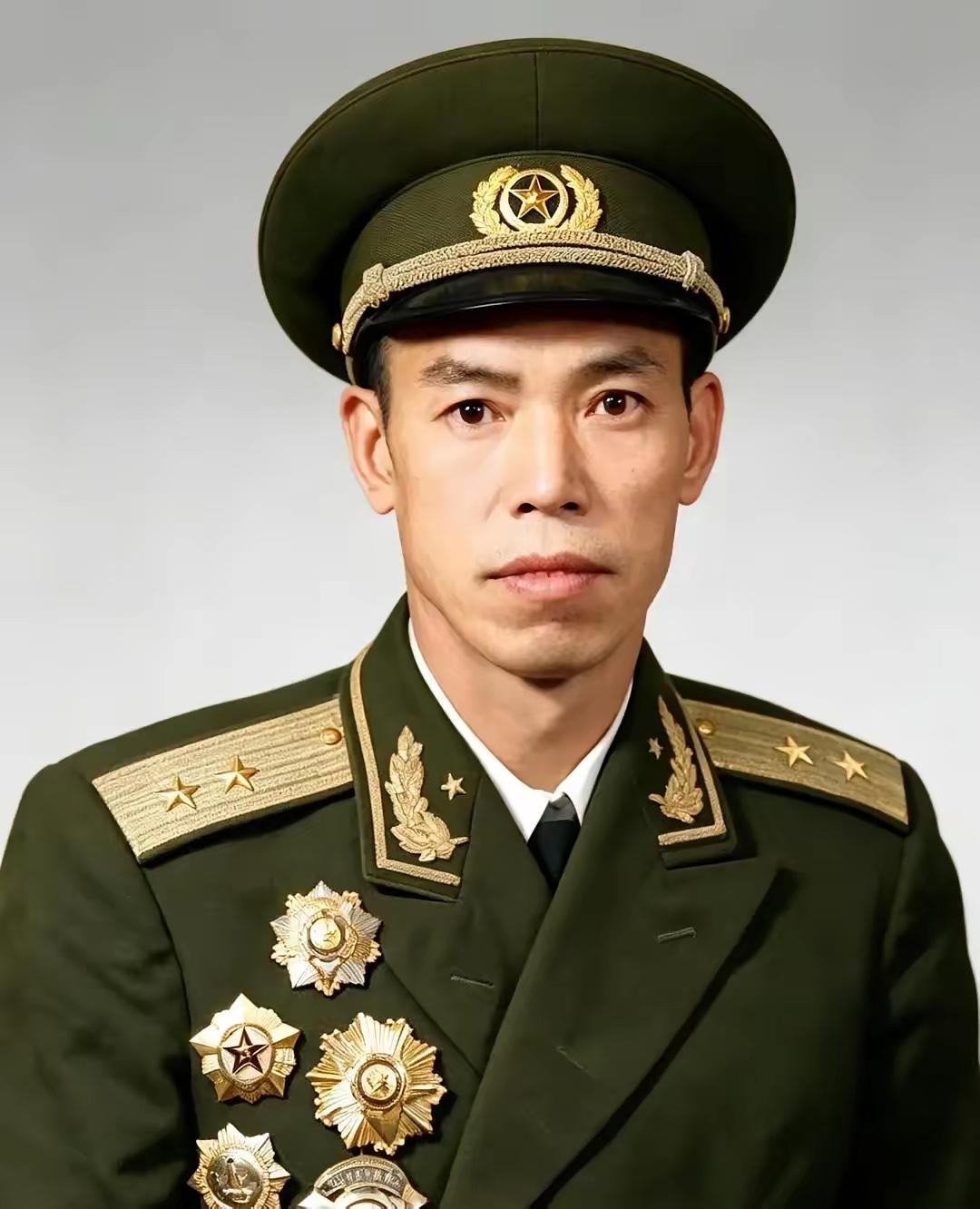 1980年，梁兴初平反后回到北京，叶帅给他两个选择：沈阳、济南军区顾问，都是大军