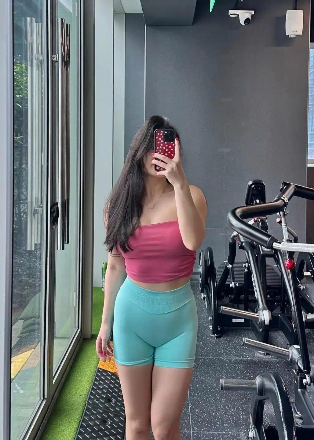 微胖身材该怎么穿搭微胖穿搭