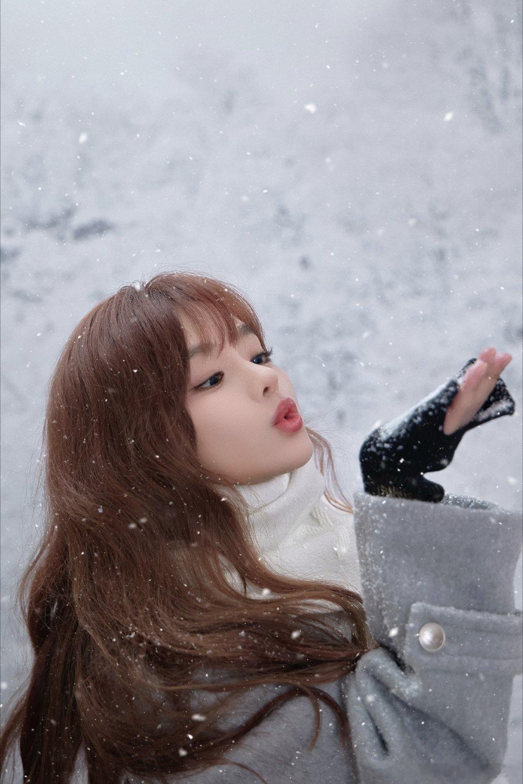 黄霄雲没有恋爱脑的义务《你真的够了》把挣脱内耗唱得超爽，自己全包词曲编真的杀疯！