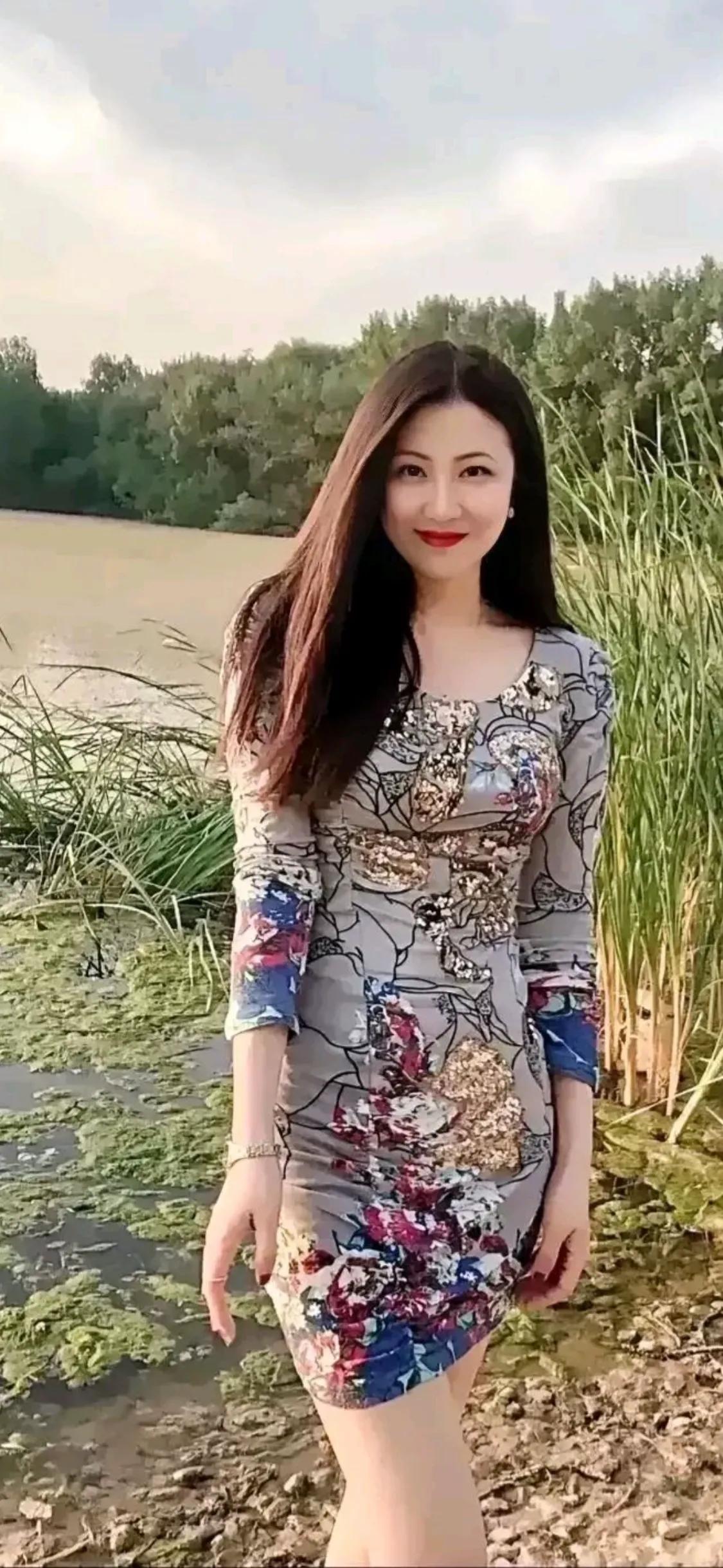 男人到底是不是真的好色？
本身好色并不是一件很可恶的事儿，有思想的人，都会有意念