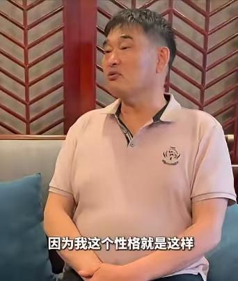 朱之文坦言：“说实话，我根本不缺钱。”记者反问“不缺钱为啥还天天跑商演”，朱之文