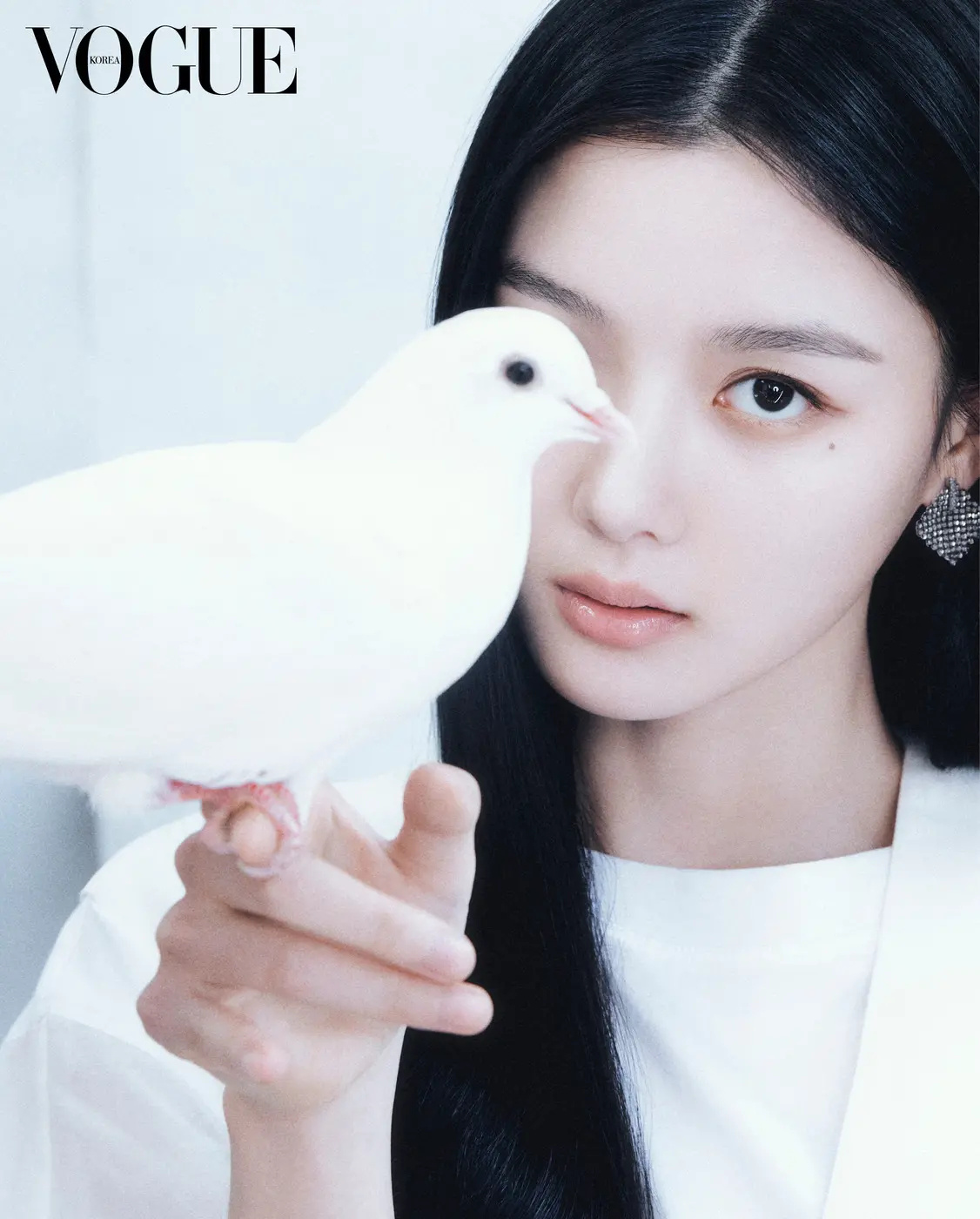 金裕贞KIM YOUJUNG × VOGUE KOREA金裕贞：“仔细想想，对我