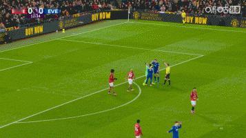 阿森纳以前球风比较硬朗，所以以前红牌多正常。温格时代开始就是美丽足球，结果还能有