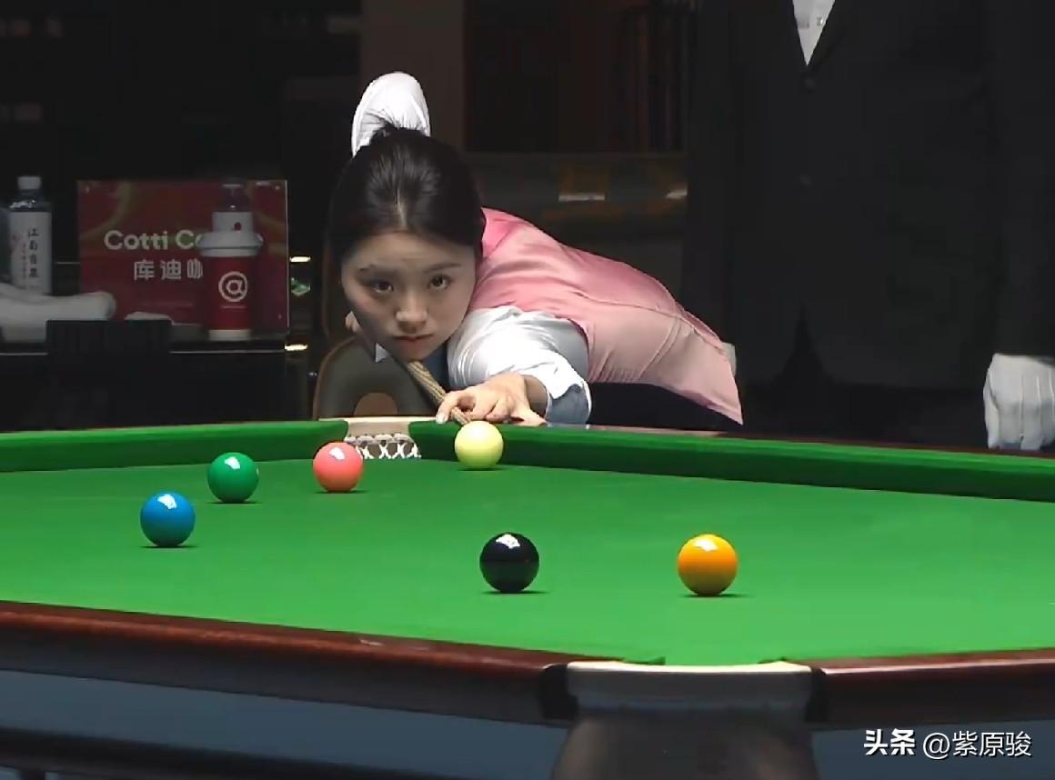 英国公开赛资格赛首个比赛日，中国斯诺克军团成绩不理想，仅4人晋级正赛，8人被淘汰
