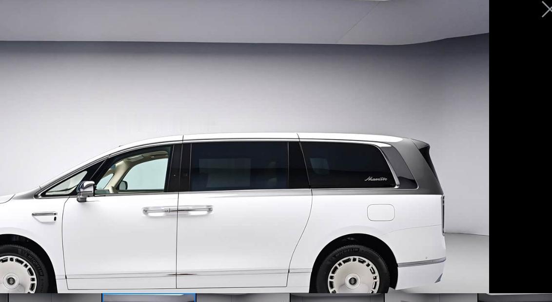 尊界 V800：百万级国产 MPV，勇气大于一切！
8月5日，华为与江淮联合打造
