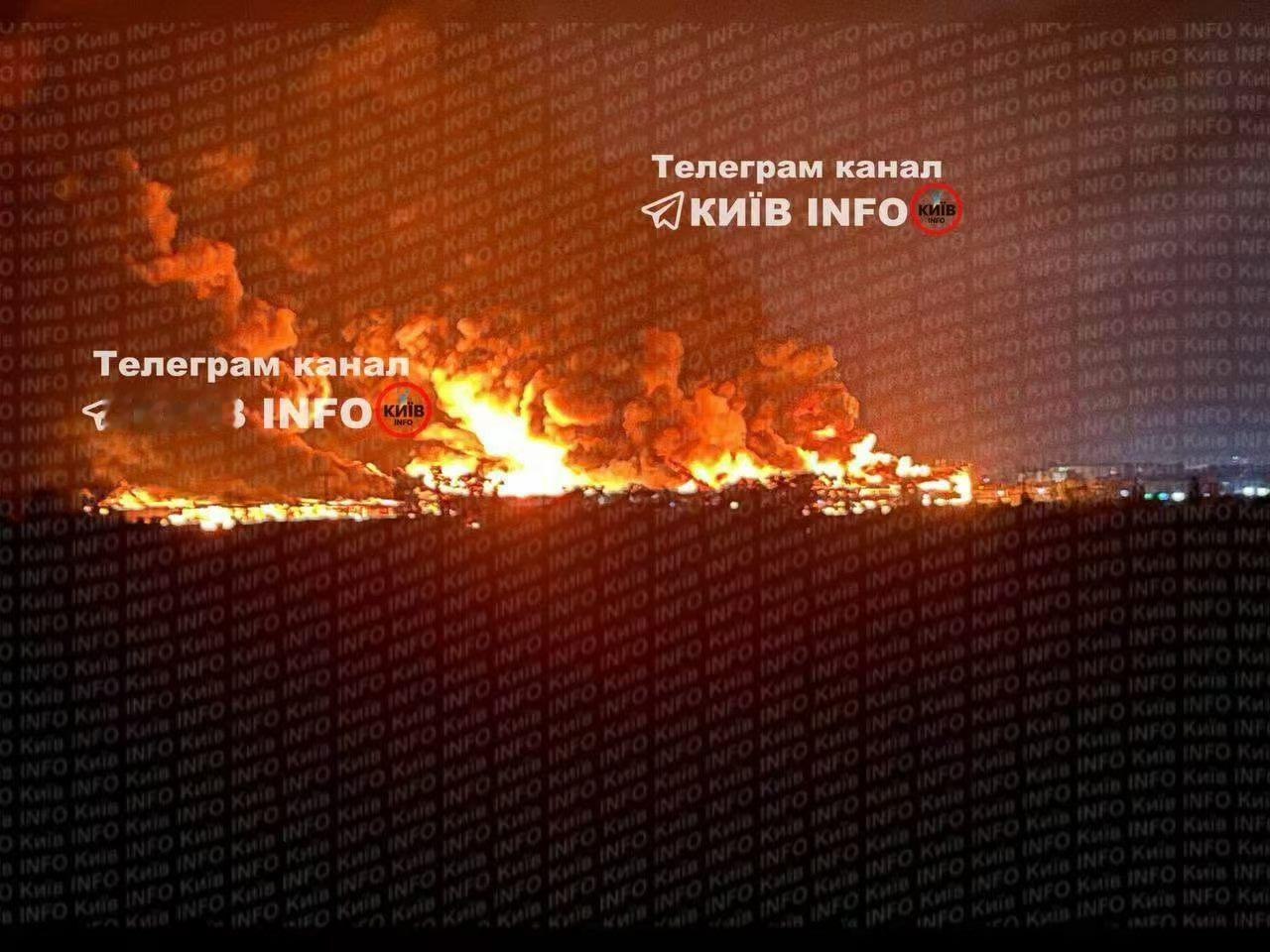 🇷🇺🚀🔥🇺🇦
俄罗斯导弹正在袭击基辅。

🔥🚀在过去的一小时内，