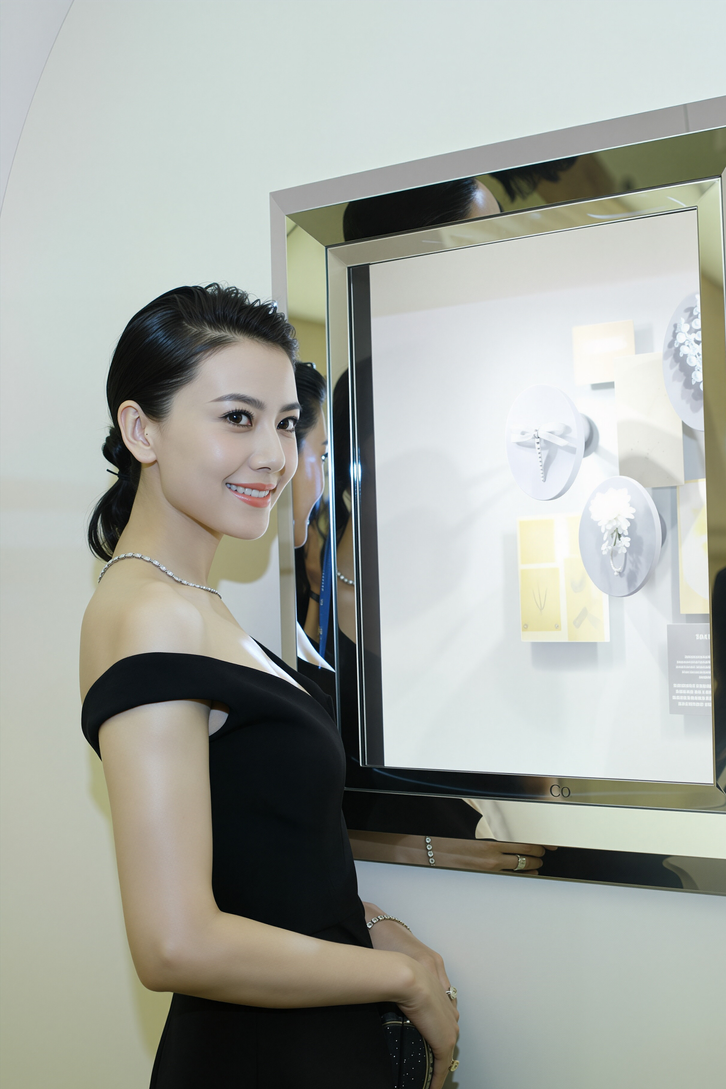 状态满分，才懂好睡眠是最好的护肤品✨ 紧致的下颌线、透亮的皮肤、眼里的光，哪一样