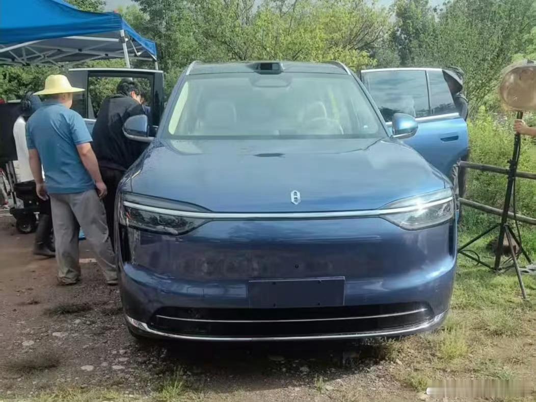 你们觉得新m7太像m9是好事吗？我是觉得这样会更容易让m7爆的，谁不想要20多w