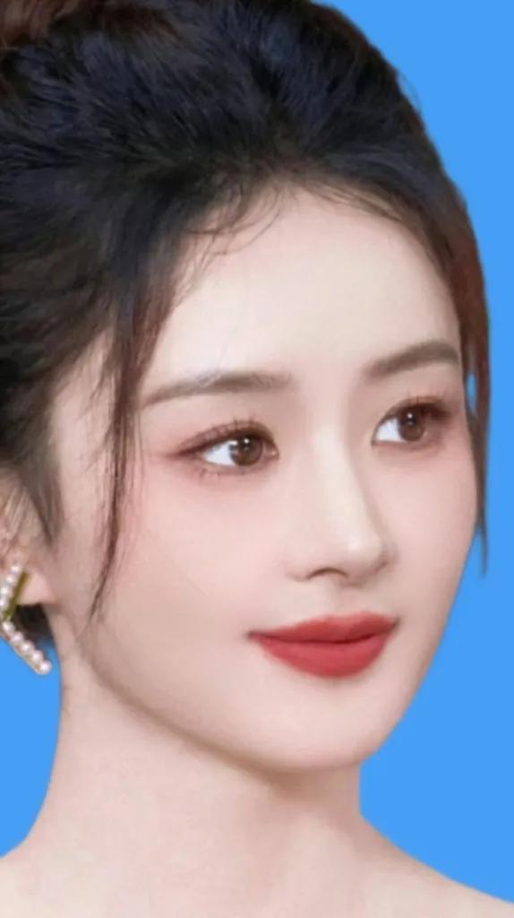 赵丽颖是你心中的女神吗？
赵丽颖是许多人心中的女神，包括不少粉丝和观众，但对于不