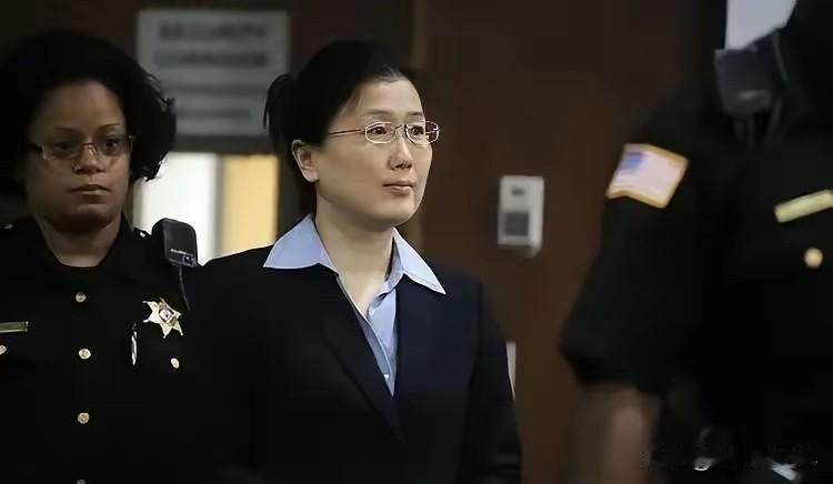 北大化学才女李天乐：在顶级药企十年，她利用职务之便，将其清华丈夫一点点“熬”死在