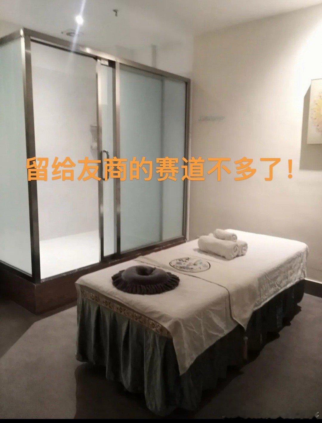 中国汽车工业，是最快乐的行业。上汽旗舰智己ls9美容护肤[超话]汽车行业 ​​​