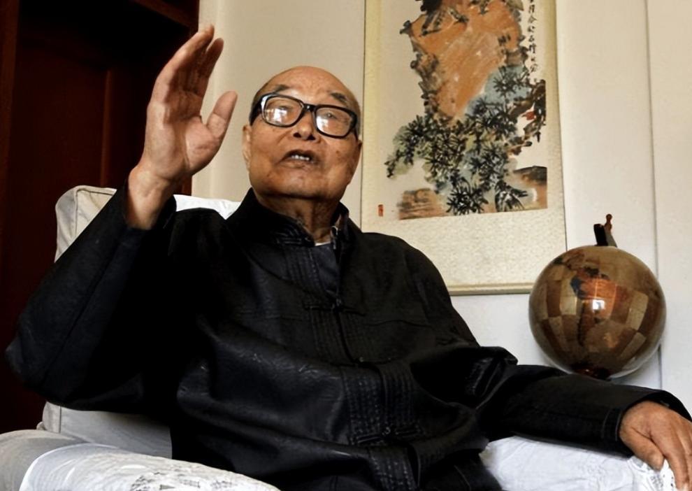 王扶之，别名王硕，1923年9月24日生于陕西省子洲县三眼泉楼砭傅家新庄，193