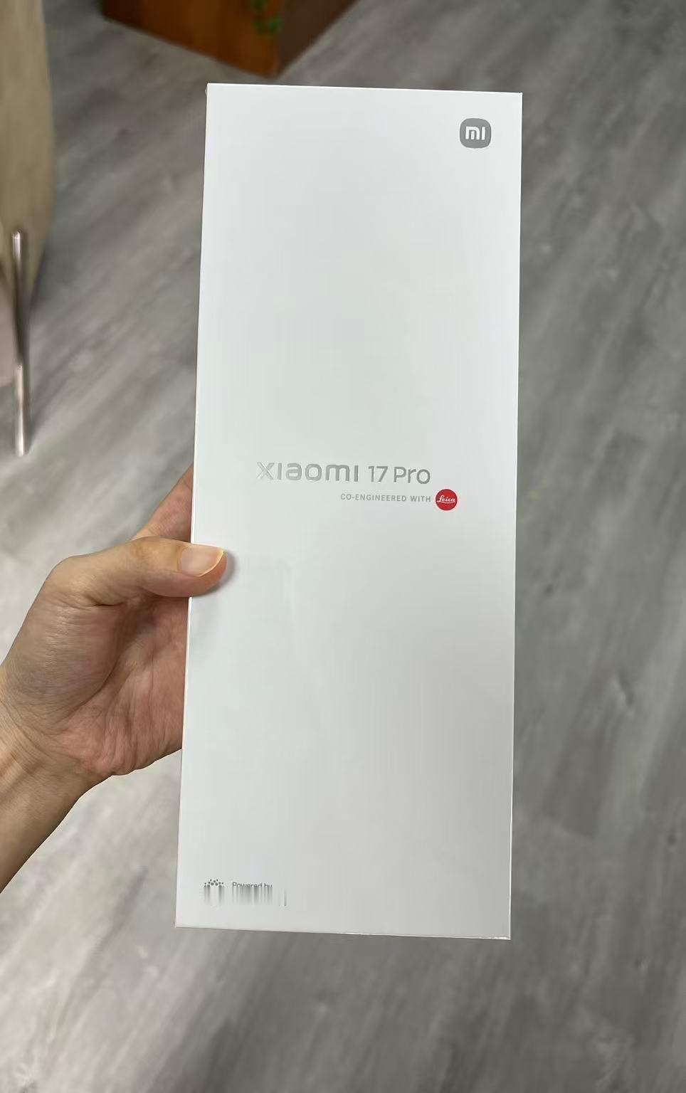 小米17 Pro  16+1TB 白色，官方换新全新未拆封未激活。便宜出5199