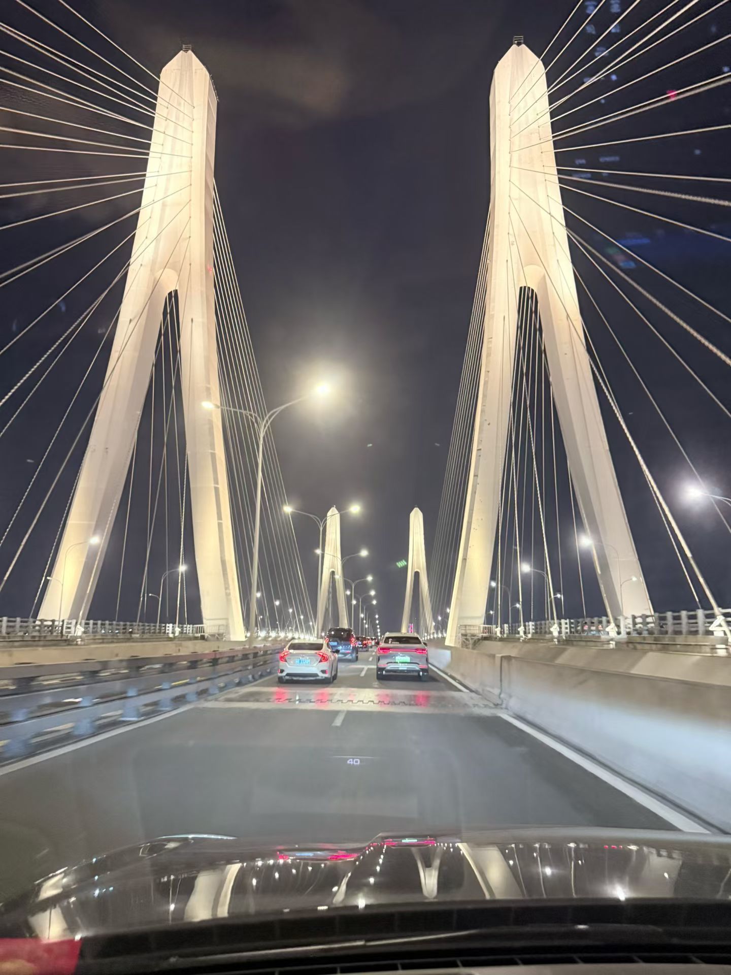 带着礼物去去见想见的人！黄金金价