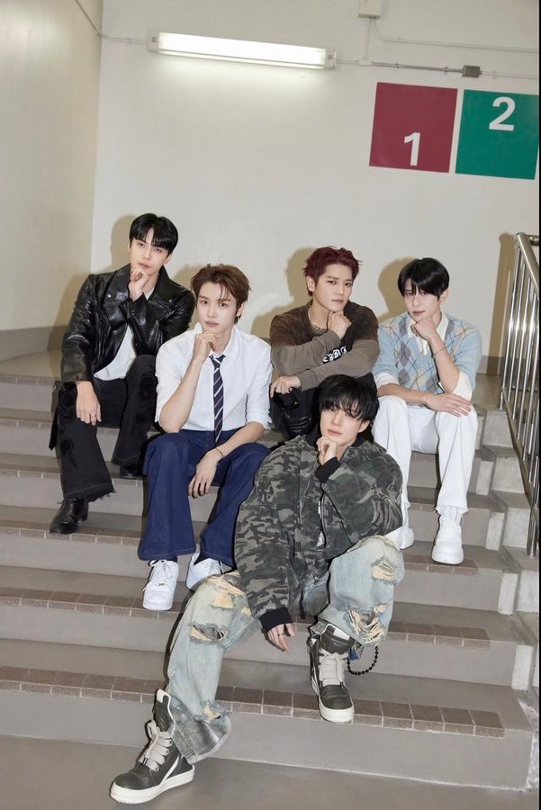 SMTOWN雕刻美男组合 