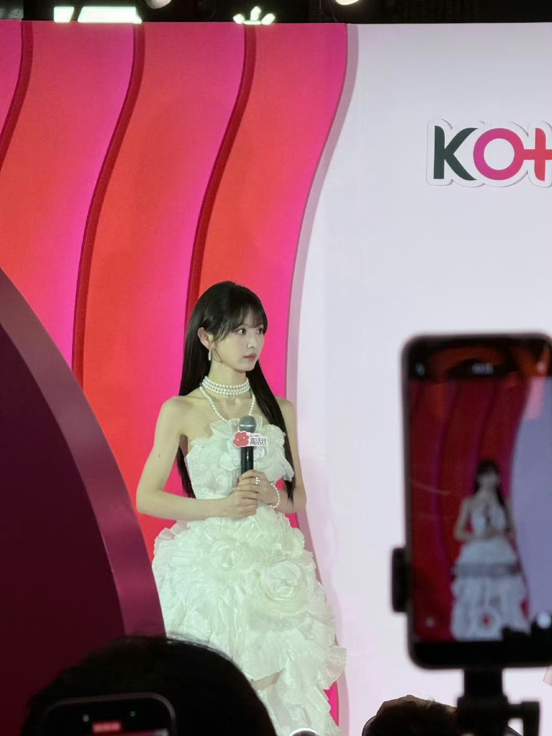 田曦薇纯白纱裙 田曦薇白月光女神 田曦薇纯白纱裙真的好美啊 