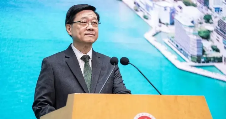 李家超、岑浩辉将到北京述职