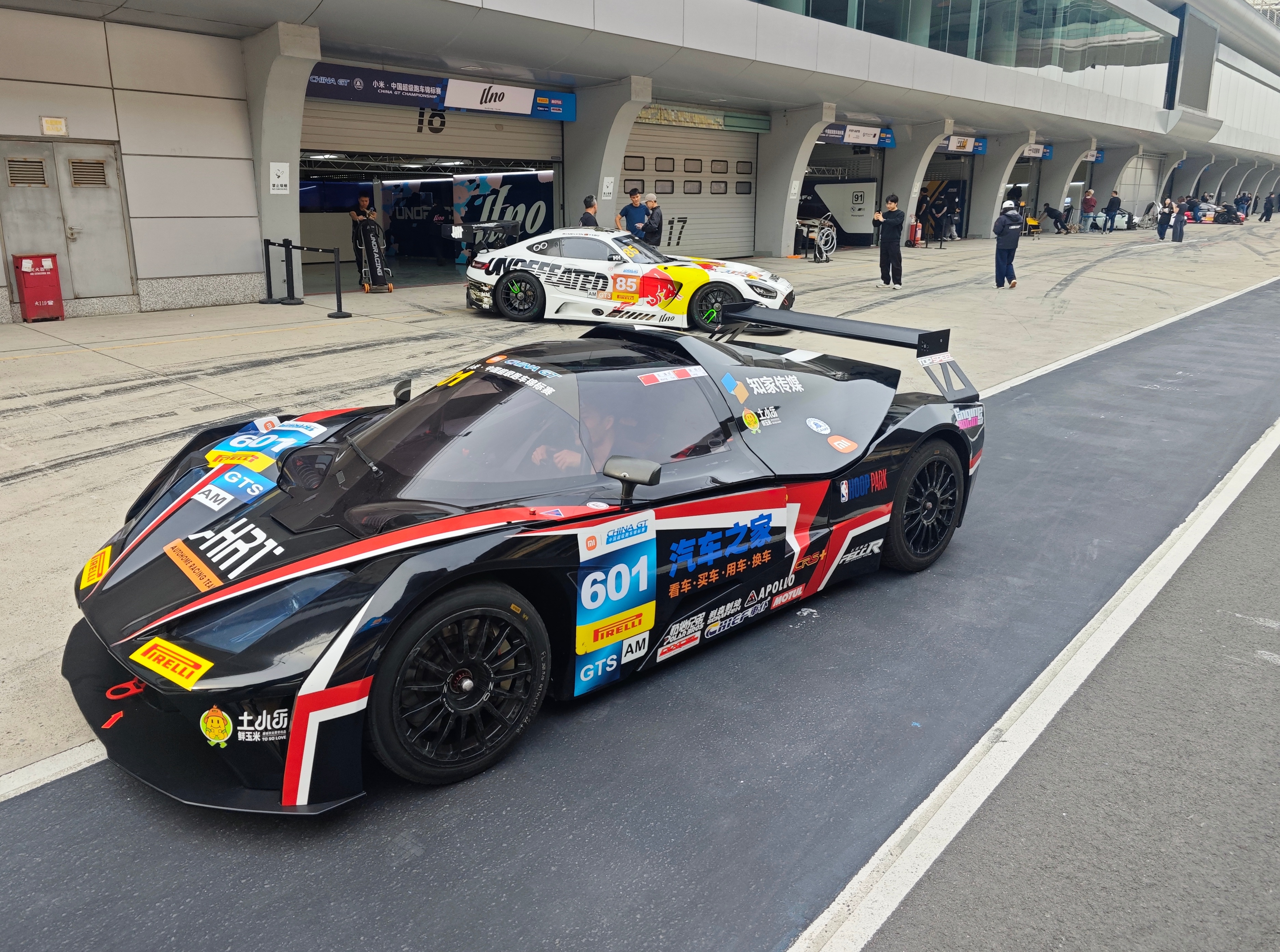 和王一博哥哥同框啦