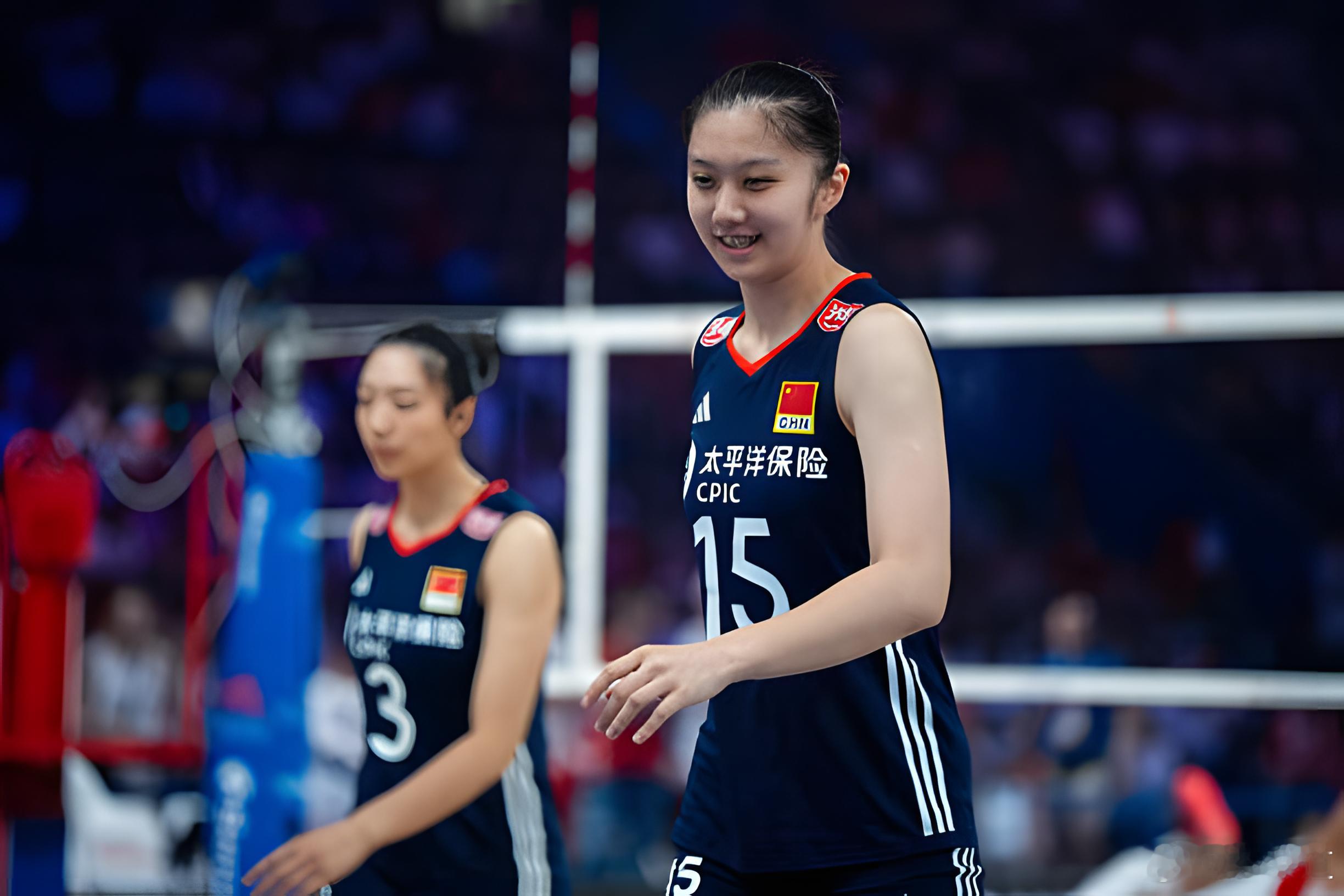 中国女排2025女排世锦赛原来陈厚羽和郑钦文是十堰老乡…… 2005年出生在湖北