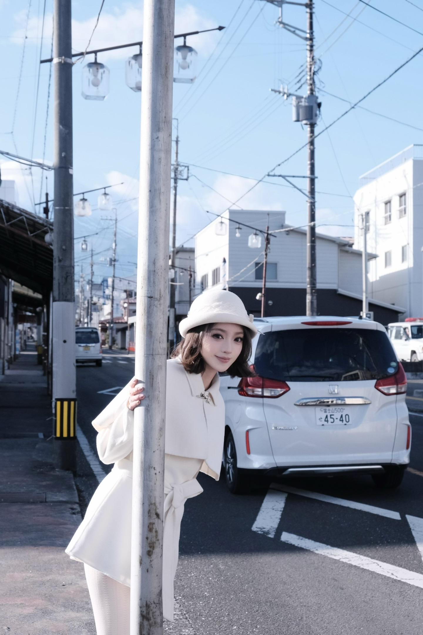 谁能凭爱意将富士山私有。