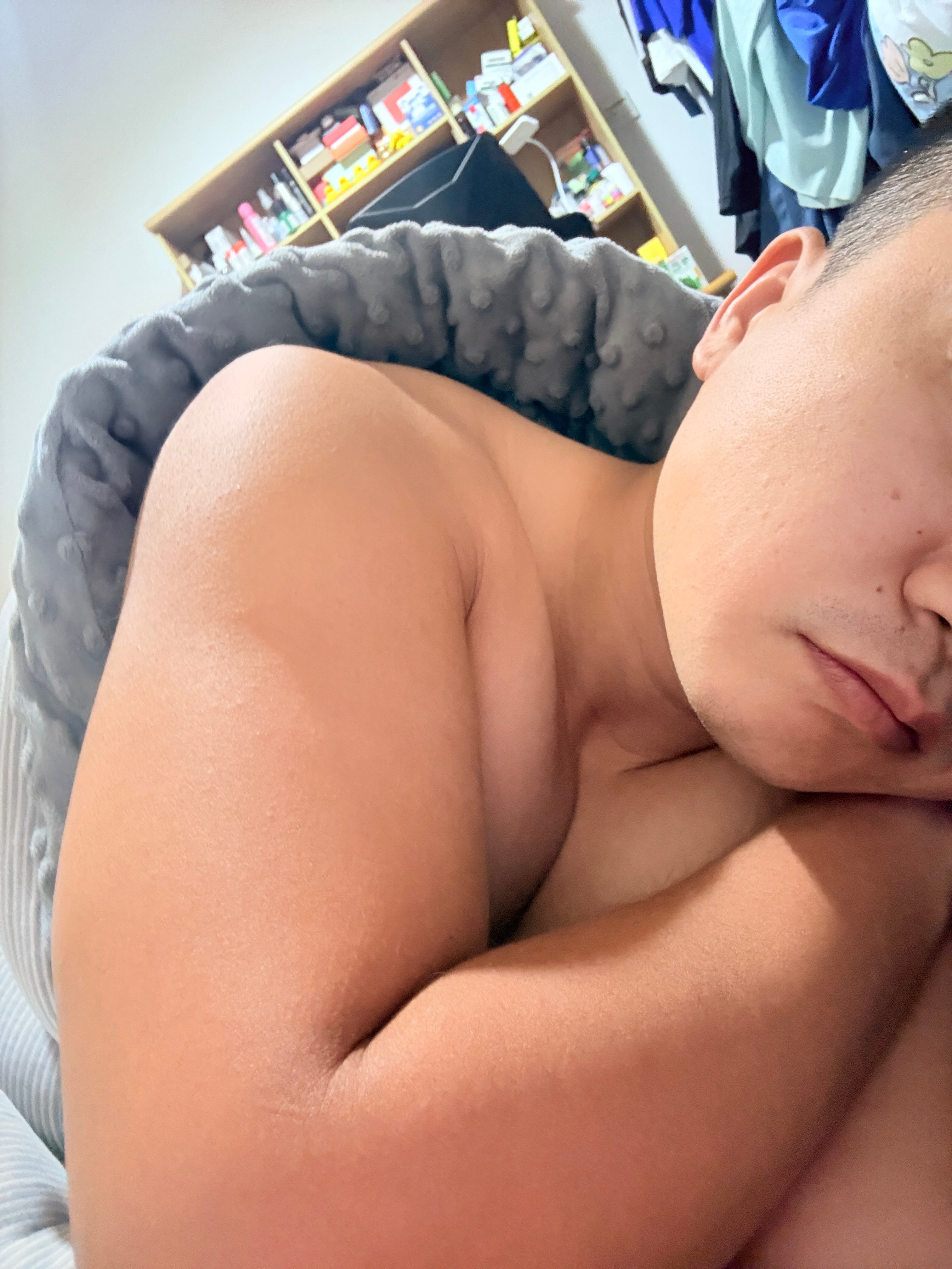 早啊！不想上班…… 