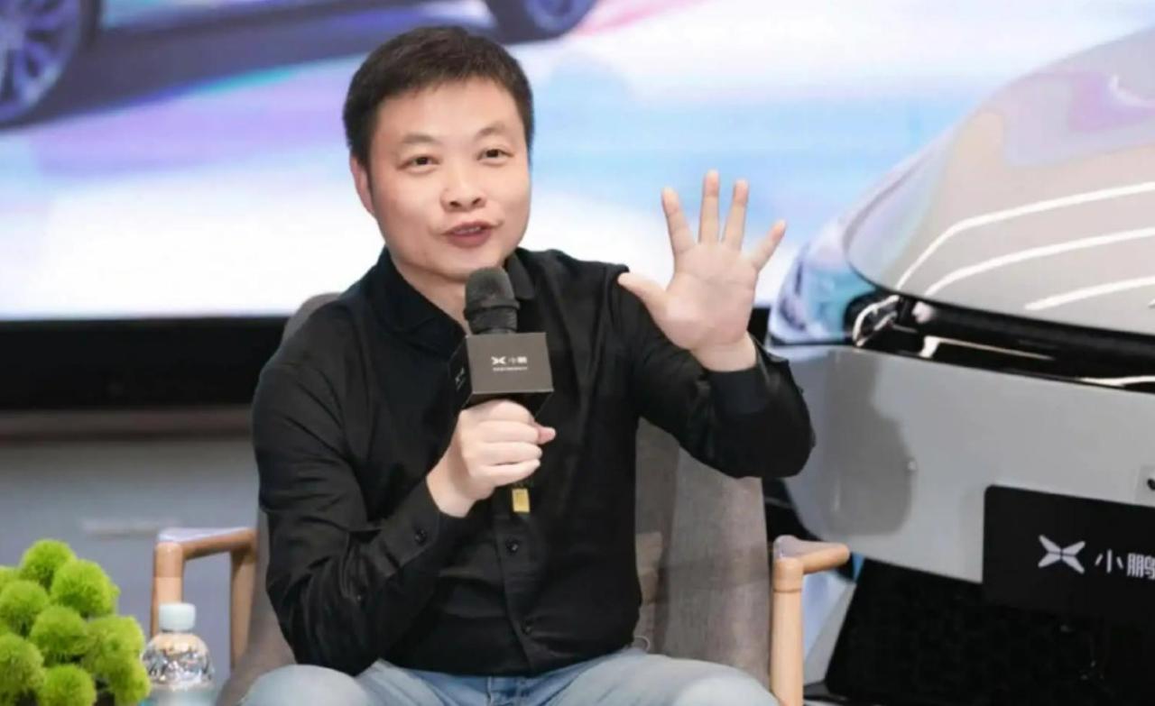 小鹏汽车发布财报，2023年全年净专损103.8亿元，现金储备457亿元（如无大