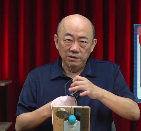 说实话我很难理解郭正亮博士的原动力啊。
明明说好推掉这几天节目好好休息，治疗一下