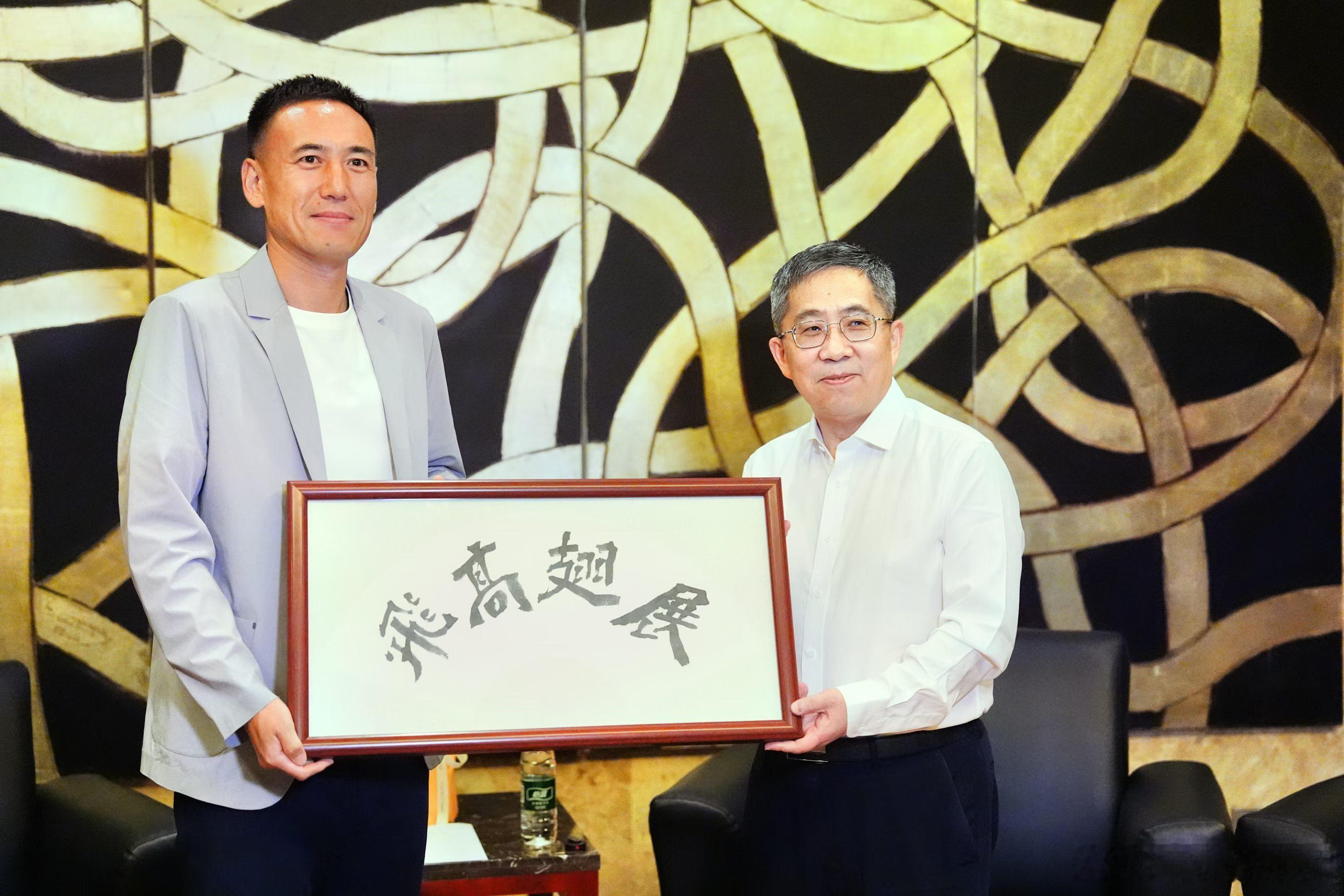 中国裁判出征2026美加墨世界杯