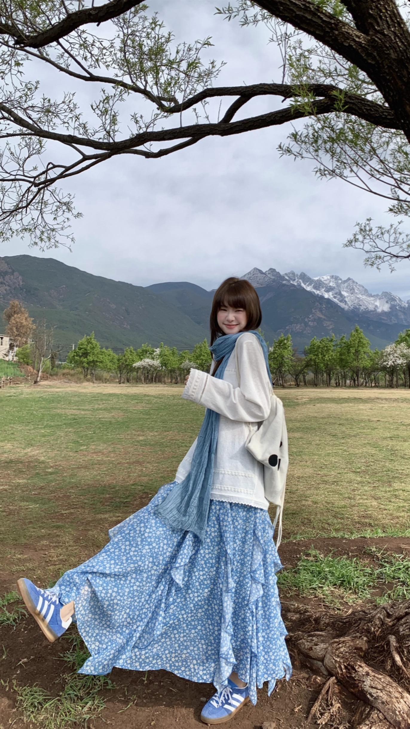 自由些 人生是旷野。