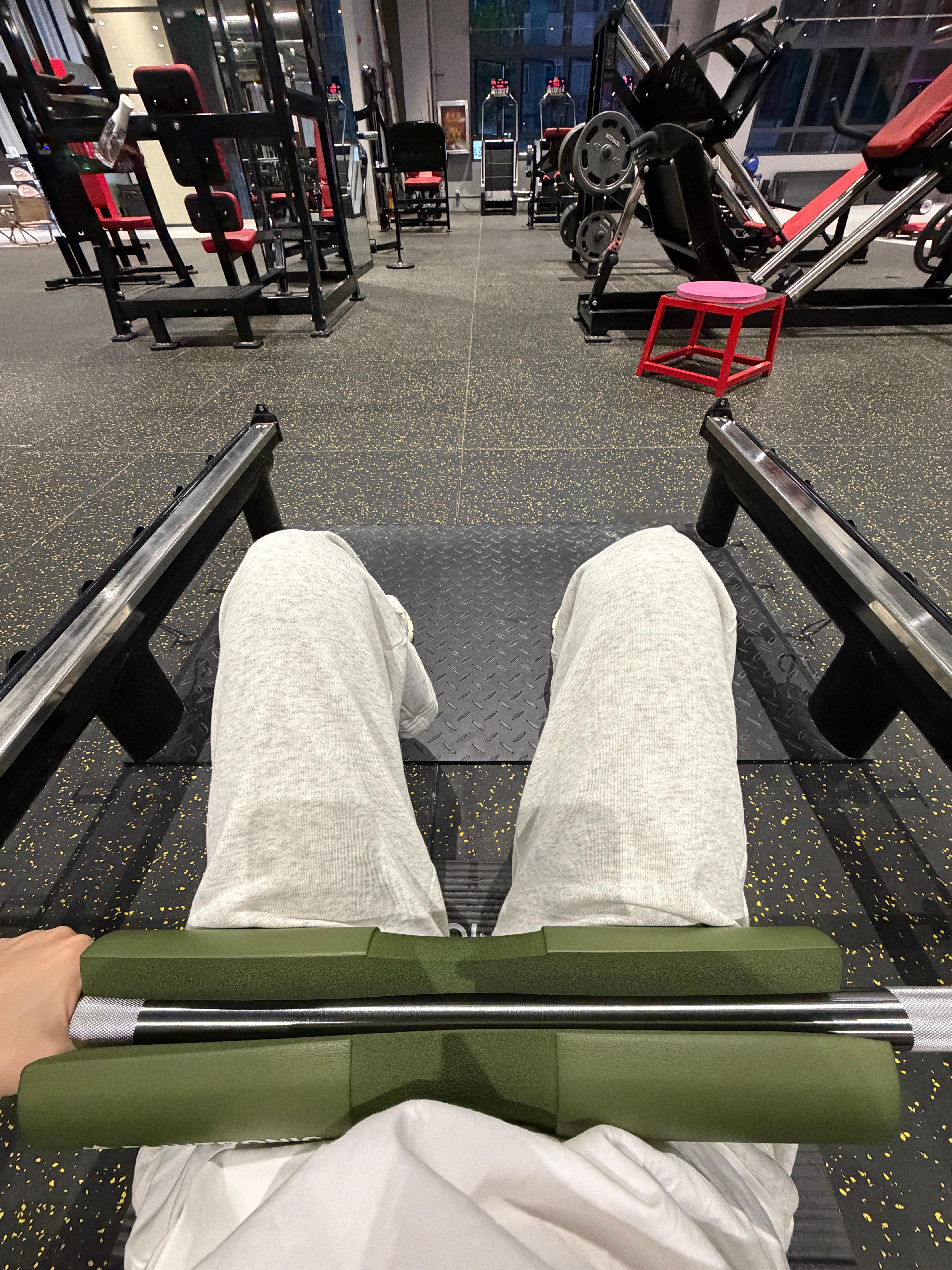 练完出来已经天亮了早上好啊 